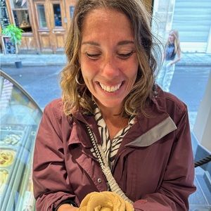 Meet your Posher, Eileen